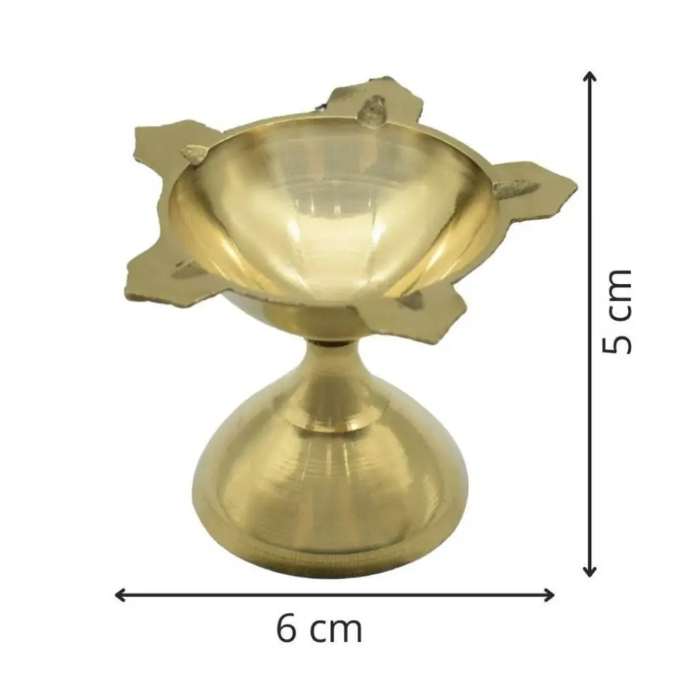 pujanpujari-brass-diyas-set-of-2-for-pooja-room-decorative-deepak-for-diwali-brass-table-diya-height-3-inch-product-images-orvlhtnexlw-p607553751-2-202401270917.webp